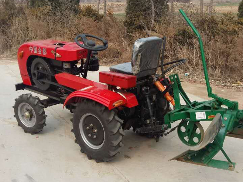 拖拉機牽引機倒車有什么技巧嗎？